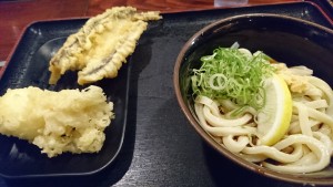 名物讃岐うどんと天ぷら